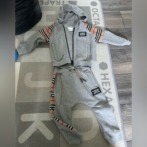 Burberry Kids Gray Sweatpants & Hoodie Set